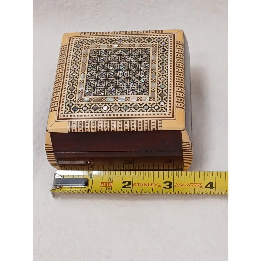 Exotic Egyptian Hand Inlaid Mother Pearl Jewelry Wood Box 3.5' Gift Storage‎ Box